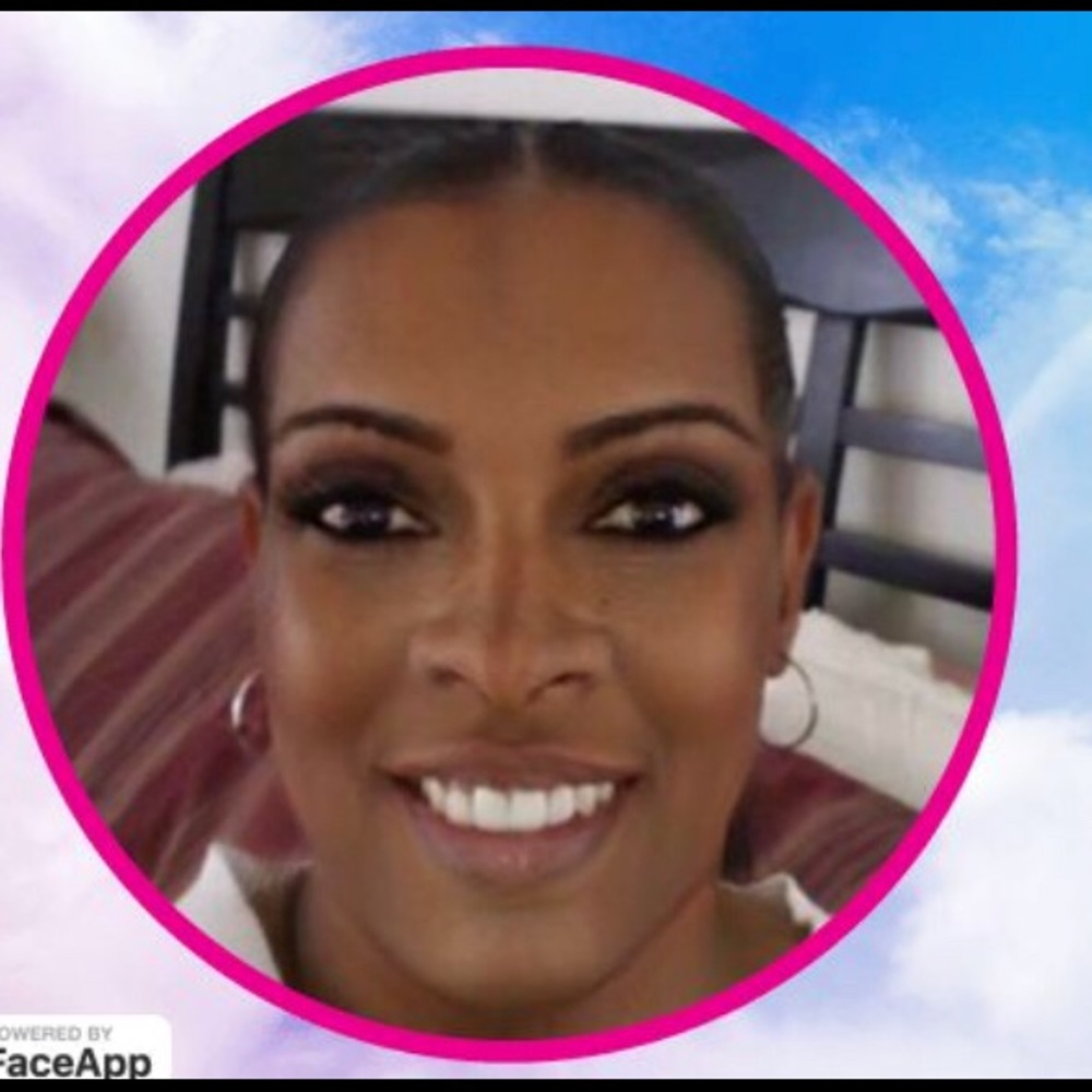 Meet your Posher, Treva